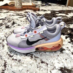 Nike Air Max 2021's - Awesome Colorway!!, Size 5